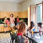 Hostel Fleming - Albergue Juvenil